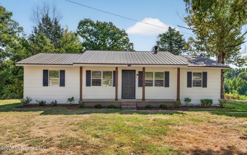2916 Brownlee Road, Senatobia, MS, 38668 | Card Image