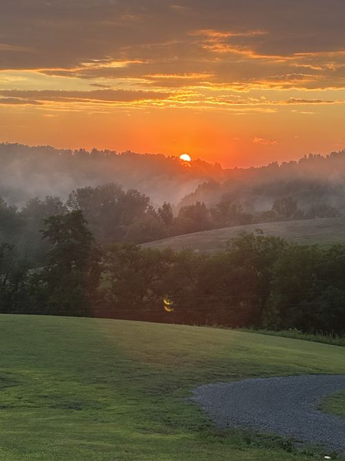 2 Cavern Bunker, Shelbyville, TN, 37160 | Card Image