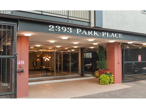 203-2393 Sw Park Pl, Portland, OR, 97205-1056 | Card Image
