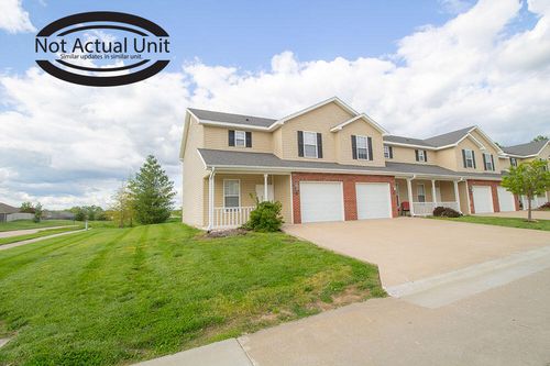 408-5000 Derby Ridge Dr, COLUMBIA, MO, 65202-3489 | Card Image