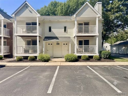 l-4613 Chestnut Ridge Rd, Amherst, NY, 14228-3333 | Card Image