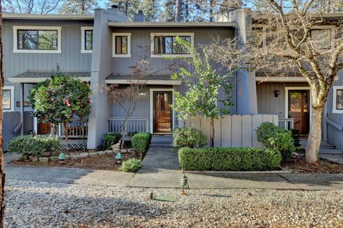 15348 Kingsbury Cir, Grass Valley, CA, 95949-6585 | Card Image
