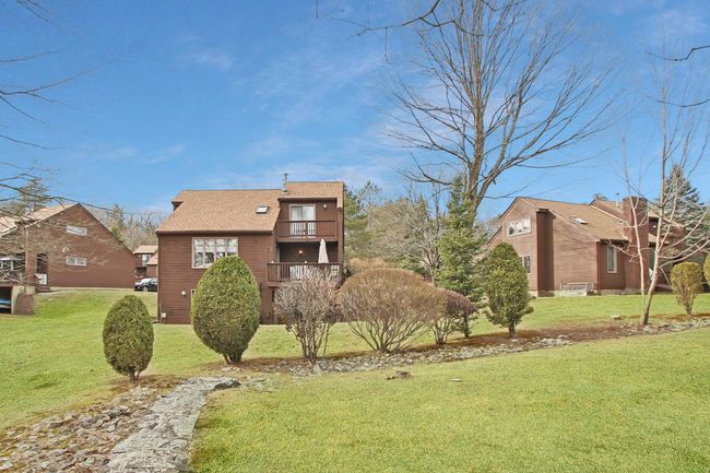 12 Yorkshire Ln, House other with 2 bedrooms, 2 bathrooms and null parking in Nashua NH | Image 32