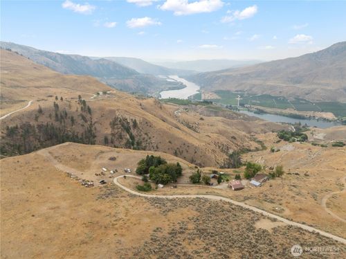 52 Heidi Ln, Orondo, WA, 98843-9688 | Card Image