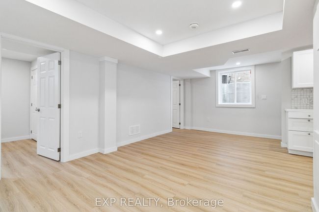 BASMT - 397 Scott Blvd, House other with 2 bedrooms, 1 bathrooms and 1 parking in Milton ON | Image 4