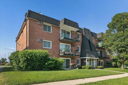 7-12850 Crestbrook Ct, Crestwood, IL, 60418-1253 | Card Image