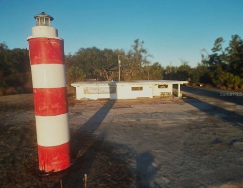 5025 Treiman Boulevard, DADE CITY, FL, 33523 | Card Image