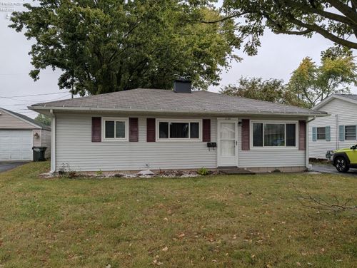 1720 North St, Fremont, OH, 43420-1107 | Card Image