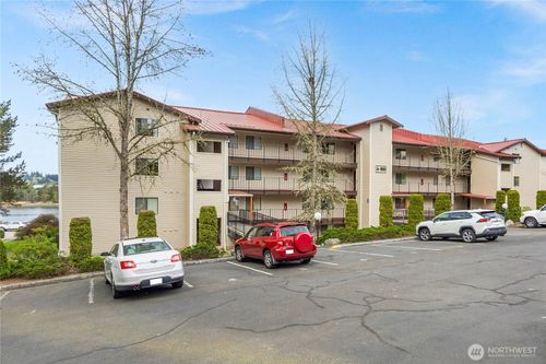 a403-900 East Bay Drive Ne, Olympia, WA, 98506 | Card Image