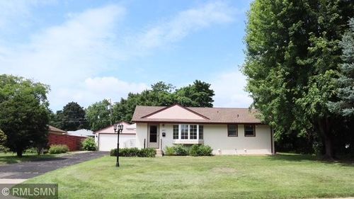 6007 Vincent Ave N, Brooklyn Center, MN, 55430-2305 | Card Image