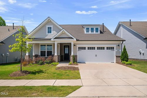 2117 Bigleaf Maple Run, Fuquay-Varina, NC, 27526-3341 | Card Image
