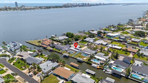 136 Reef Rd, SOUTH DAYTONA, FL, 32119-2227 | Card Image