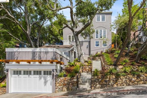 1001 Cragmont Ave, Berkeley, CA, 94708-1411 | Card Image
