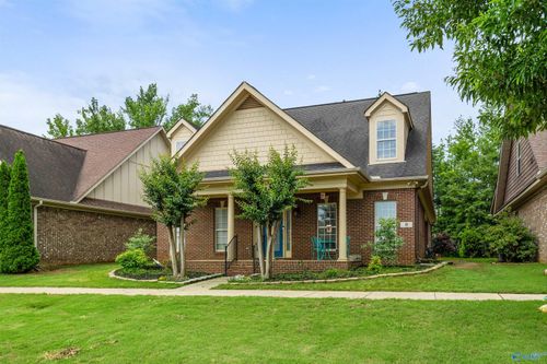 8 Cypress Point Dr, Huntsville, AL, 35824-4080 | Card Image