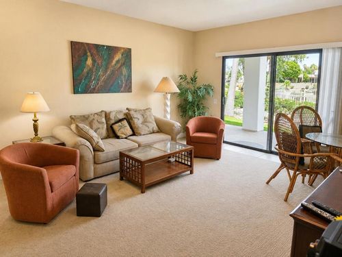 67162 W Chimayo Dr, Cathedral City, CA, 92234-7448 | Card Image