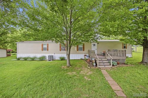 21827 Dove Ln, Carlyle, IL, 62231-4715 | Card Image