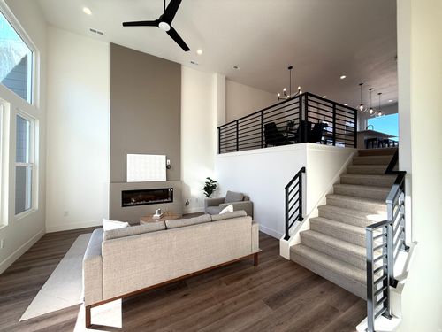 102-1485 Burke Ln, Farmington, UT, 84025-2600 | Card Image