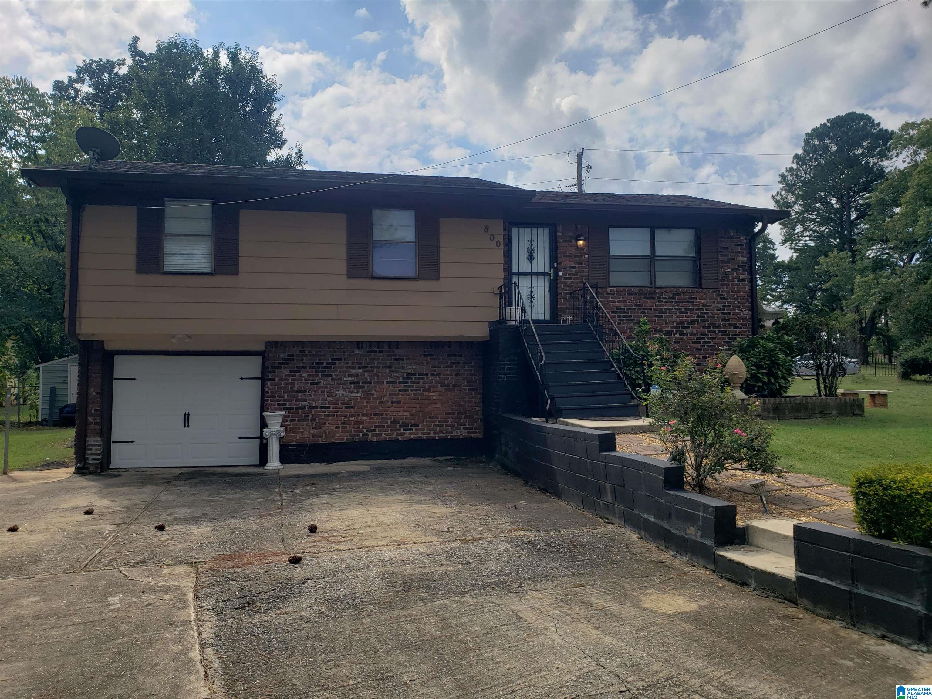 28th St, Bessemer, AL 35020