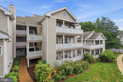 204-14322 Climbing Rose Way, CENTREVILLE, VA, 20121-5145 | Card Image