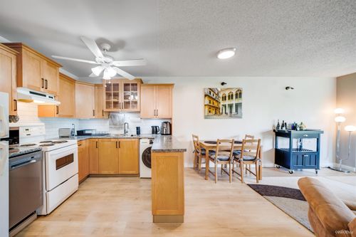 307-1122 King Albert Ave, Coquitlam, BC, V3J1X7 | Card Image