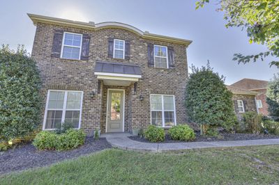 136 Windmill Point Cir, House other with 3 bedrooms, 2 bathrooms and 3 parking in Hendersonville TN | Image 1