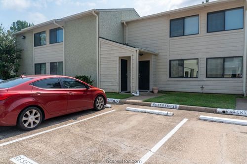 7-4513 Carter Creek Pkwy, Bryan, TX, 77802-4434 | Card Image