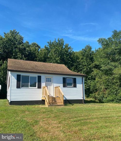 24861 Three Notch Rd, HOLLYWOOD, MD, 20636-2637 | Card Image