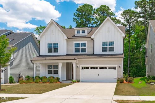 2422 Heron Watch Pl, Fuquay-Varina, NC, 27526-4551 | Card Image