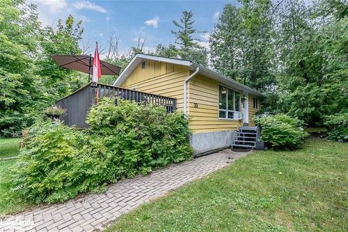 33 Grove Street, Port Mcnicoll, ON, L0K1R0 | Card Image