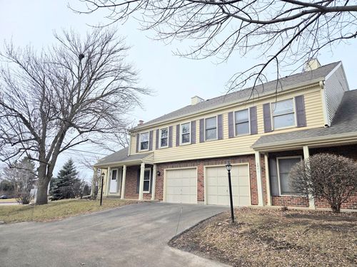 2547 College Hill Cir, Schaumburg, IL, 60173-5205 | Card Image