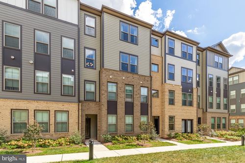 45950 Raven Ter, STERLING, VA, 20165-5888 | Card Image