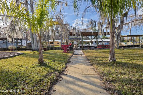 138 Edgewater Rd, SATSUMA, FL, 32189-2116 | Card Image