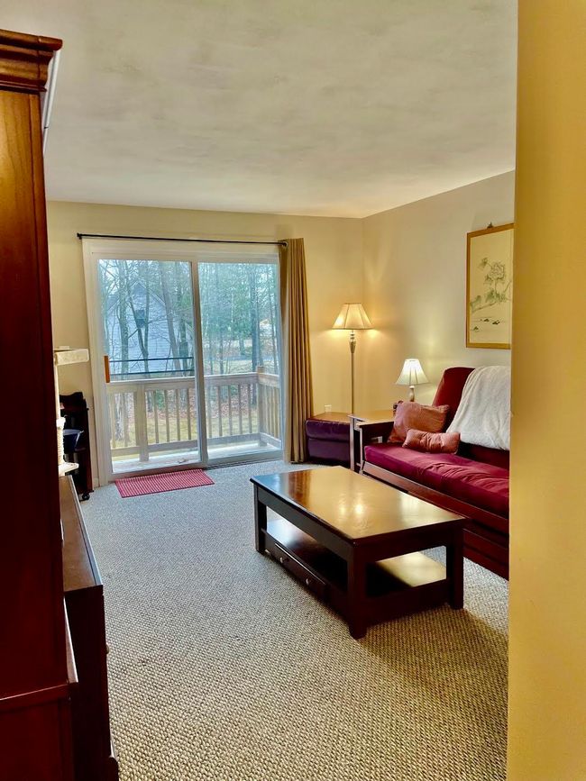 APT-503 - 30 Old Dover Rd, Condo with 2 bedrooms, 1 bathrooms and null parking in Rochester NH | Image 6