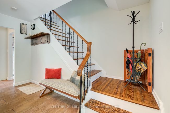 52 Greystone Cres, House other with 4 bedrooms, 2 bathrooms and 2 parking in Brampton ON | Image 17