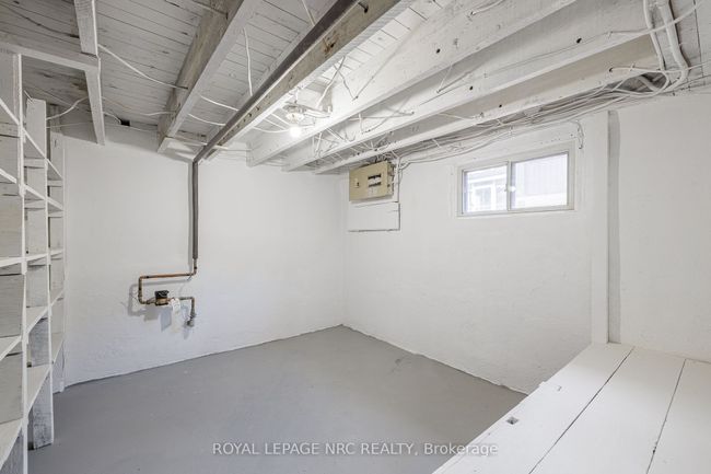 4160 Dorchester Rd, Home with 3 bedrooms, 2 bathrooms and 4 parking in Niagara Falls ON | Image 25