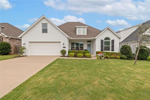 2696 N Grey Squirrel Dr, Fayetteville, AR, 72704-3419 | Card Image