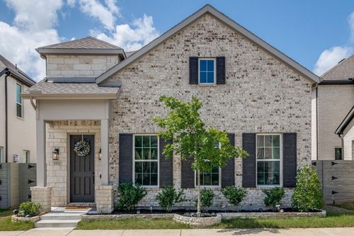 5511 Grand Ave, Sachse, TX, 75048-4773 | Card Image