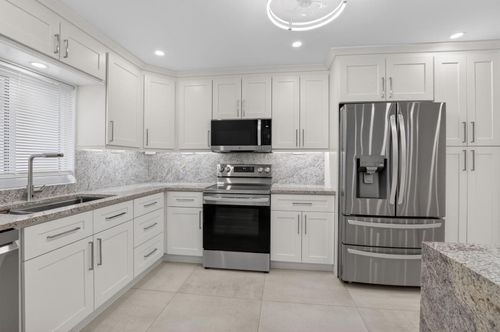 6049 Diane Dr, Boynton Beach, FL, 33435 | Card Image