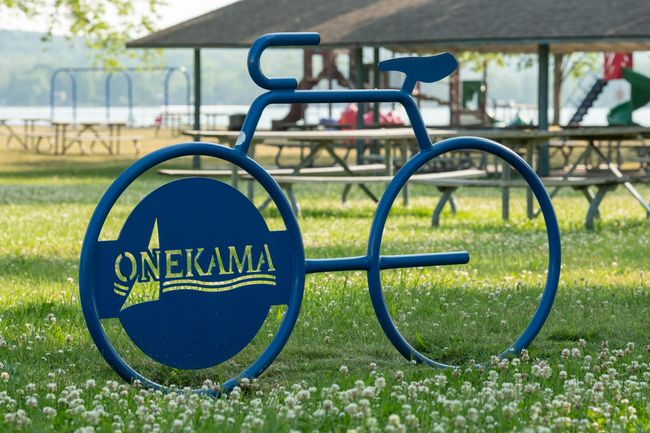 9155 Ivanhoe Dr, House other with 3 bedrooms, 3 bathrooms and null parking in Onekama MI | Image 50