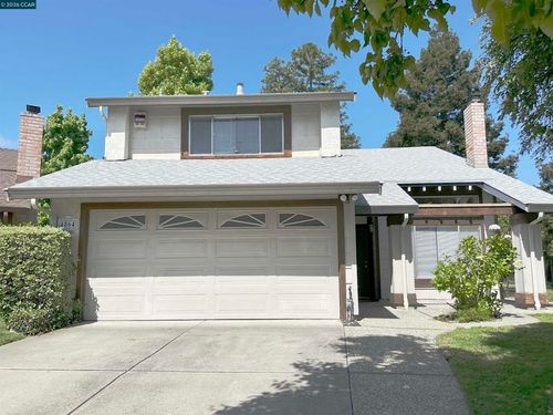 4864 Shadowfalls Dr, Martinez, CA, 94553-4142 | Card Image