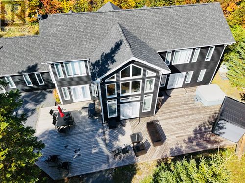 7 Pl Beach, Humber Valley Resort, NL, A2H0E1 | Card Image