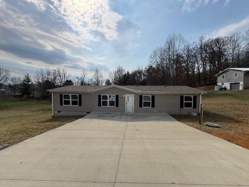 215 Westerly Dr Drive, Mosheim, TN, 37818 | Card Image