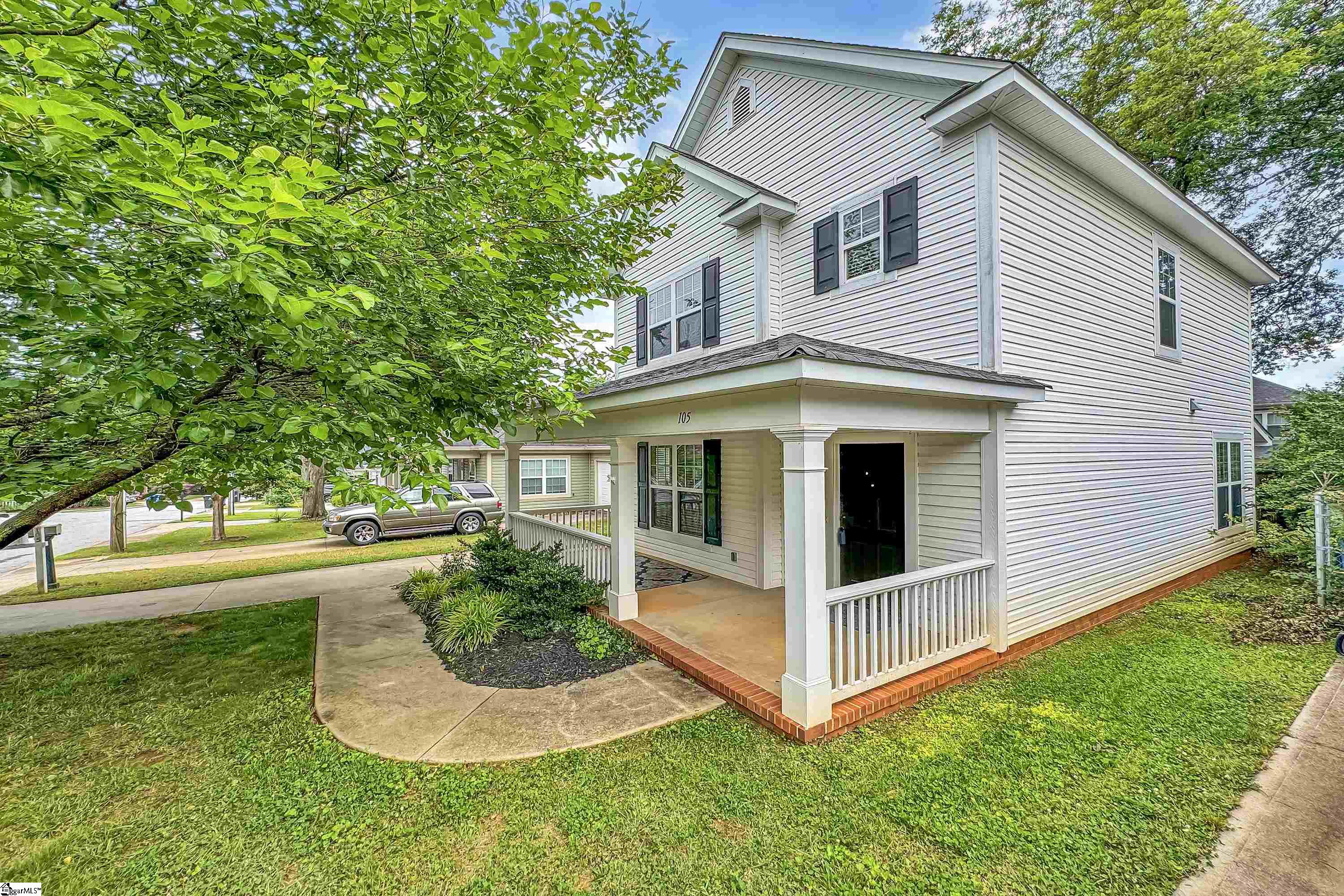 Lincoln St, Greenville, SC 29601