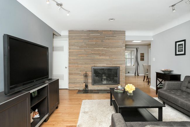 2012 Devonshire Rd, House other with 3 bedrooms, 2 bathrooms and null parking in Bloomfield Hills MI | Image 7