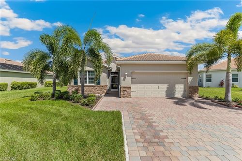 3236 Birch Tree Ln, ALVA, FL, 33920-6004 | Card Image