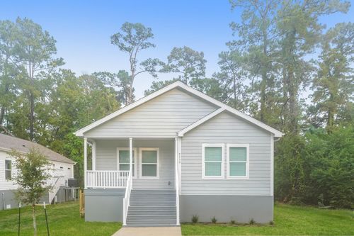 9330 Crestview Dr, Houston, TX, 77078-4004 | Card Image