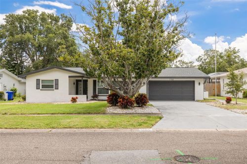 1765 Hitching Post Ln, DUNEDIN, FL, 34698-5504 | Card Image