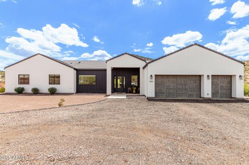 1809 E Mariola Way, Phoenix, AZ, 85086-6535 | Card Image