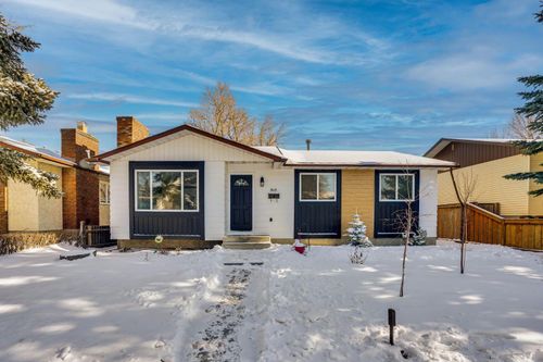 363 Templeside Cir Ne, Calgary, AB, T1Y3M1 | Card Image