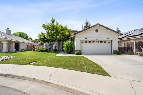 1607 N Sol Court, Visalia, CA, 93292 | Card Image
